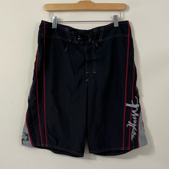 Tony Hawk Gray Red Detail Board Shorts - Picture 1 of 8
